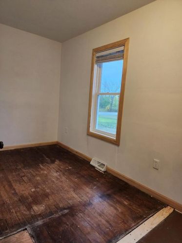 614 6th St, Cato WI  54230-9301 exterior