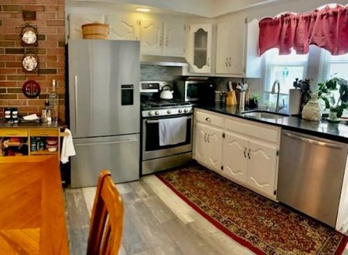 132 Prentice St, Springfield MA  01104-2264 exterior