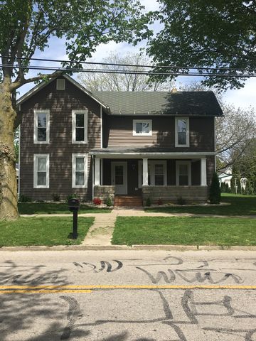 353 Toledo St, Elmore, OH 43416-9621