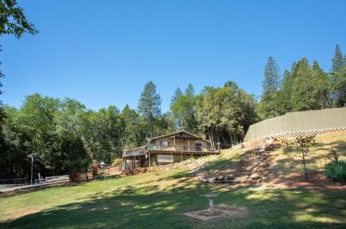 16850 Sesame St, Brownsville, CA 95919-9747