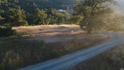 18801 Shafer Ranch Rd, Willits CA  95490-9642 exterior