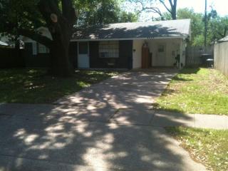 1304 Holiday Pl, Bossier City LA  71112-3615 exterior