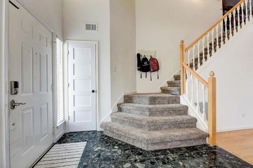 2213 Brooklake St, Denton TX  76207-1623 exterior