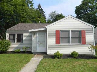 70 Keeler Dr, Albany, NY 12208-1927