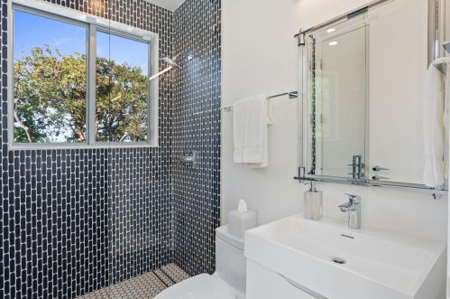 602 Ocean Blvd, Delray Beach FL  33483-7214 exterior