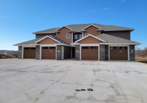 3809 Sunnyside Dr, La Crosse WI  54601-2252 exterior