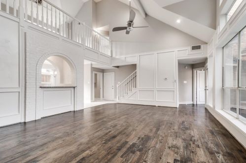 18032 Benchmark Dr, Dallas TX  75252-6444 exterior