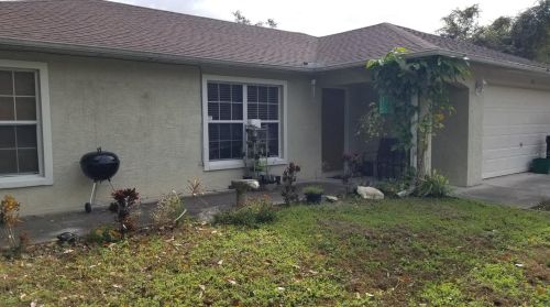 545 Cedar Ave, Orange City, FL 32763-6847