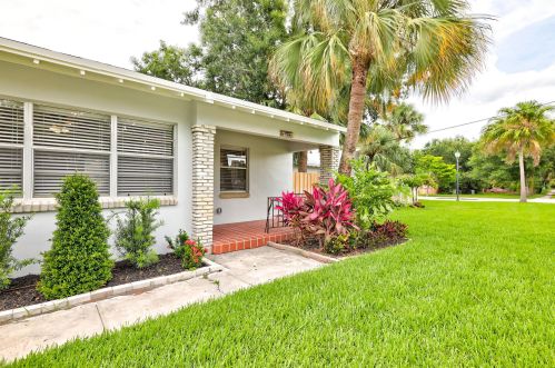 1002 Boston Ave, Fort Pierce FL  34950-8845 exterior