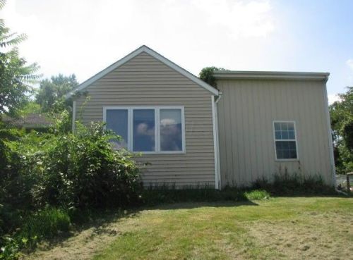 3198 Broad St, Rushville OH  43150-9675 exterior