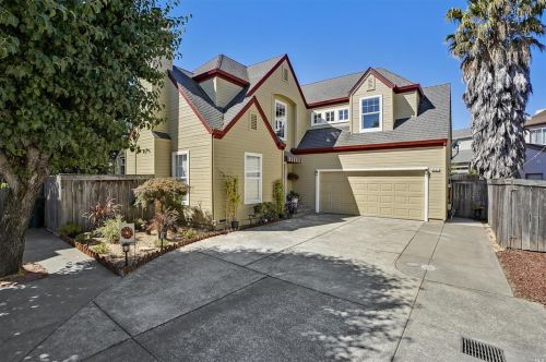 2421 Waltzer Rd, Santa Rosa CA  95403-1868 exterior