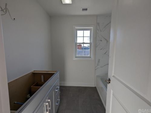 1611 Hamilton Blvd, South Plainfield NJ  07080-3123 exterior
