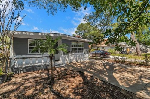 3120 21st St, Saint Petersburg, FL 33713-3053