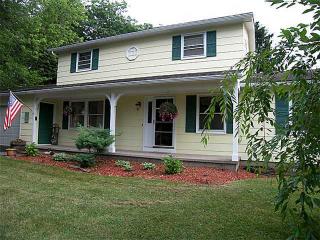 40 Sweden Hill Rd, Brockport, NY 14420-2542