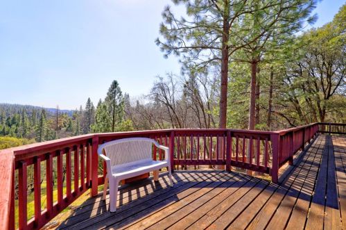 13599 Anconas Ct, Grass Valley, CA 95945-8867