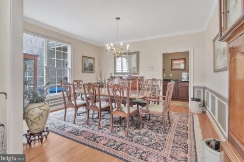 23 Hampshire Ct, Wilmington DE  19807-2535 exterior