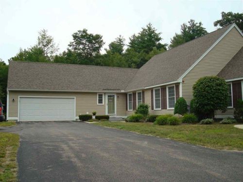 1 Risloves Way, Fremont, NH 03044-3058