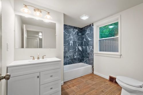 1273 Voskamp St, Pittsburgh PA 15212-4263 exterior