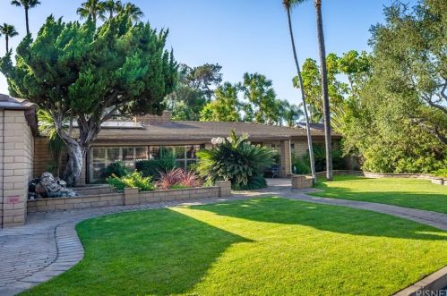 4145 Annapolis Rd, Lakewood, CA 90712-3818