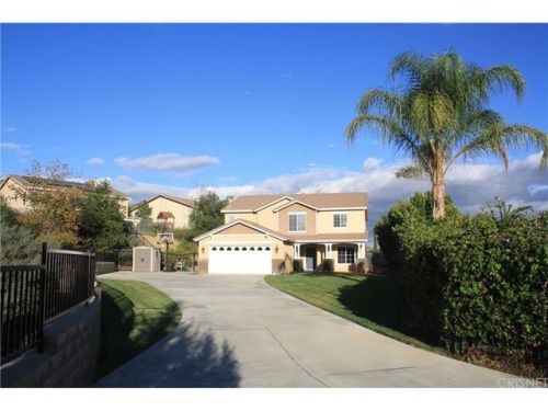 28743 Ponderosa St, Santa Clarita, CA 91384-4746