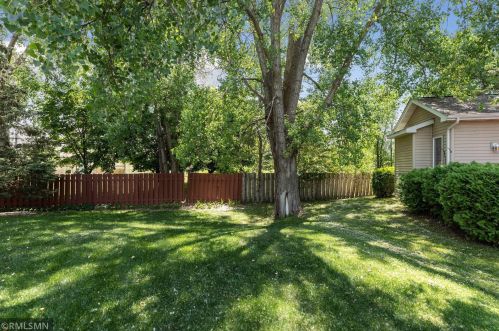 1972 Eastridge Ct, Stillwater MN  55082-6119 exterior