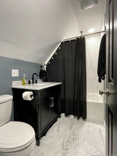19 Snake Meadow Hill Rd, Moosup CT  06354-1926 exterior
