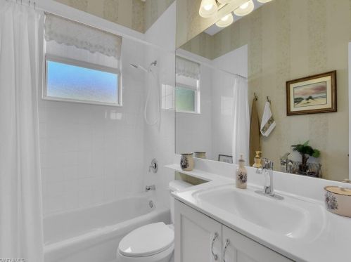 856 Grand Rpd Blvd, Naples FL 34120-4429 exterior