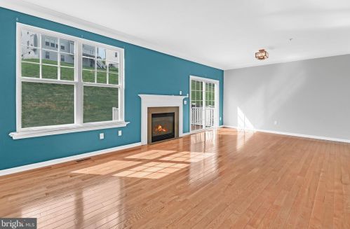 2724 Shelburne Rd, Downingtown PA  19335-6015 exterior