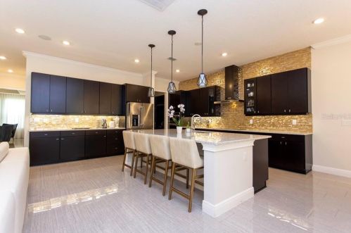 8035 Chilton Dr, Orlando FL 32836 exterior