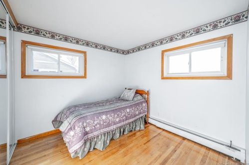 228 Grn Mnr Ter, Windsor Locks CT 06096-2737 exterior