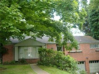 1011 Gilchrest Dr, Pittsburgh, PA 15235-5222
