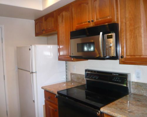 1676 Chalcedony St, San Diego CA 92109-3115 exterior