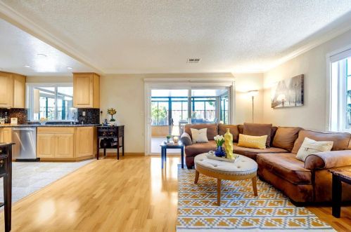 4541 Ojai Loop, Union City CA 94587-5428 exterior