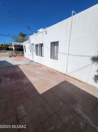 3560 Cody St, Tucson AZ  85716-3920 exterior