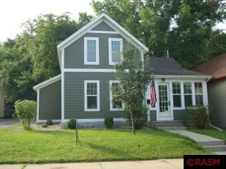 717 6 St, Mankato MN  56001-4449 exterior