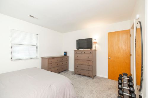 2713 Northwood Dr, Mishawaka IN  46545-3301 exterior