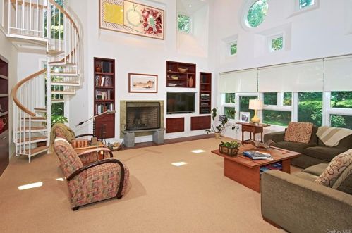 26 Bonwit Rd, Rye Brook NY  10573-1437 exterior