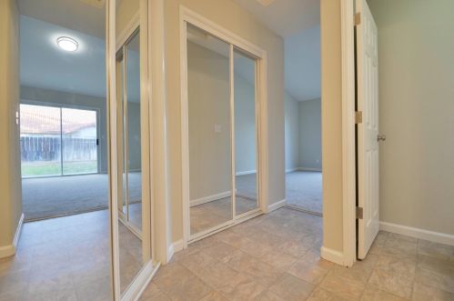 168 Driftwood Ct, Los Banos CA  93635-6302 exterior