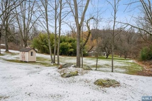 2 Sheba Dr, Wantage NJ  07461-4829 exterior