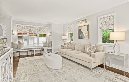 14 Tyler Ln, Riverside CT  06878-1815 exterior