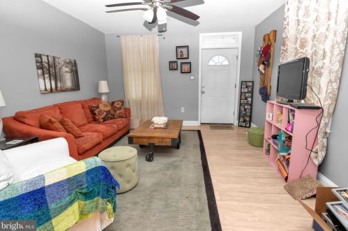 431 Walnut St, Pottstown, PA 19464-5611