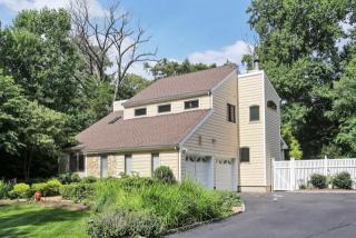 6 Kalman Ct, Warren, NJ 07059-5466
