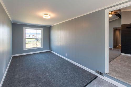 1259 Woodside Dr, Marion OH  43302-5745 exterior