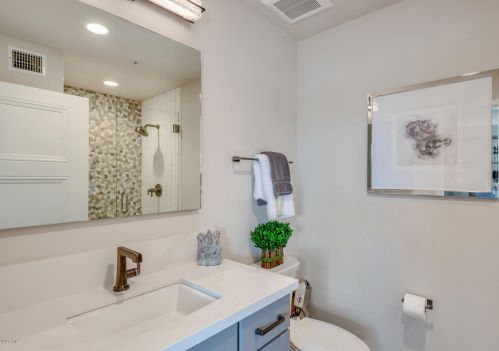 7550 Osborn Rd, Scottsdale AZ  85251-6471 exterior