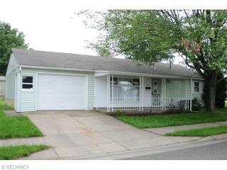 2918 18th St, Canton, OH 44708-2907