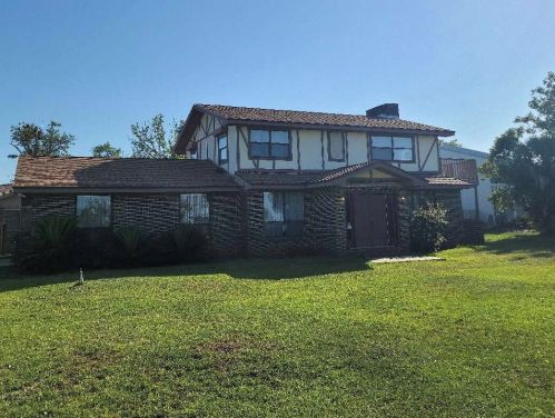 302 Michigan Ave, Lynn Haven, FL 32444-1428