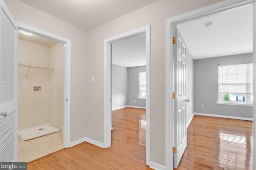 2724 Shelburne Rd, Downingtown PA  19335-6015 exterior