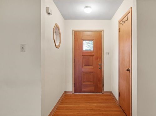 2557 Nicholson Rd, Sewickley PA  15143-8502 exterior