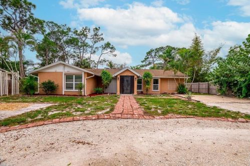 3523 Quails Walk, Bonita Springs FL  34134-4181 exterior