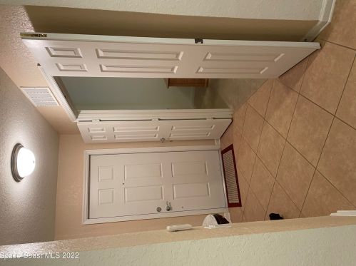 5062 Maxon Ter, Sanford FL  32771-5438 exterior